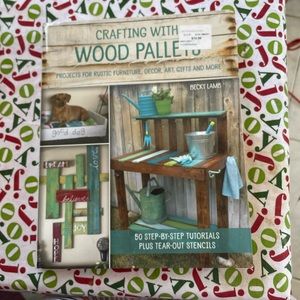Crafting with wood pallets